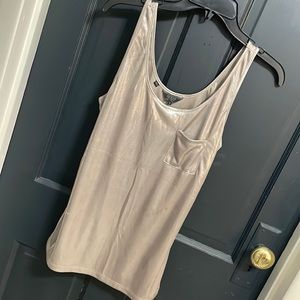Guess Gold Flowy tank